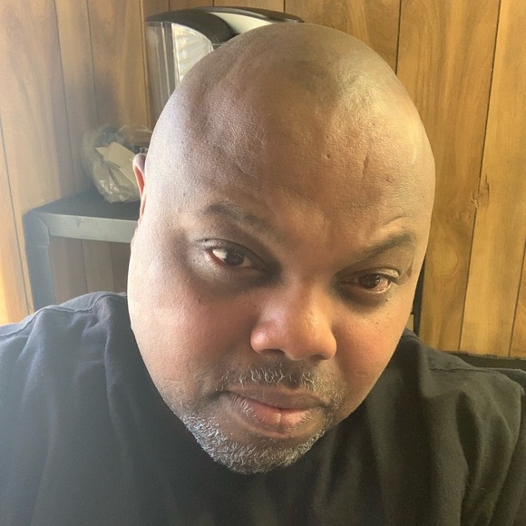 Meet your Posher, Roy - Picture 2 of 2